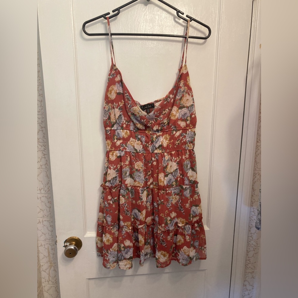 Decorative tank top